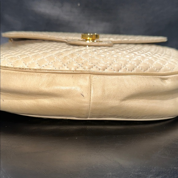 Vintage Bally Quilted Flap Leather Crossbody - Picture 14 of 15